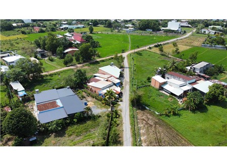 Bán 2 căn nhà Trung Lập Hạ 12x22 có 50m thổ cư giá 1,68 tỷ